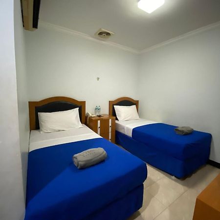 Karsa Utama Hotel จาการ์ตา ภายนอก รูปภาพ