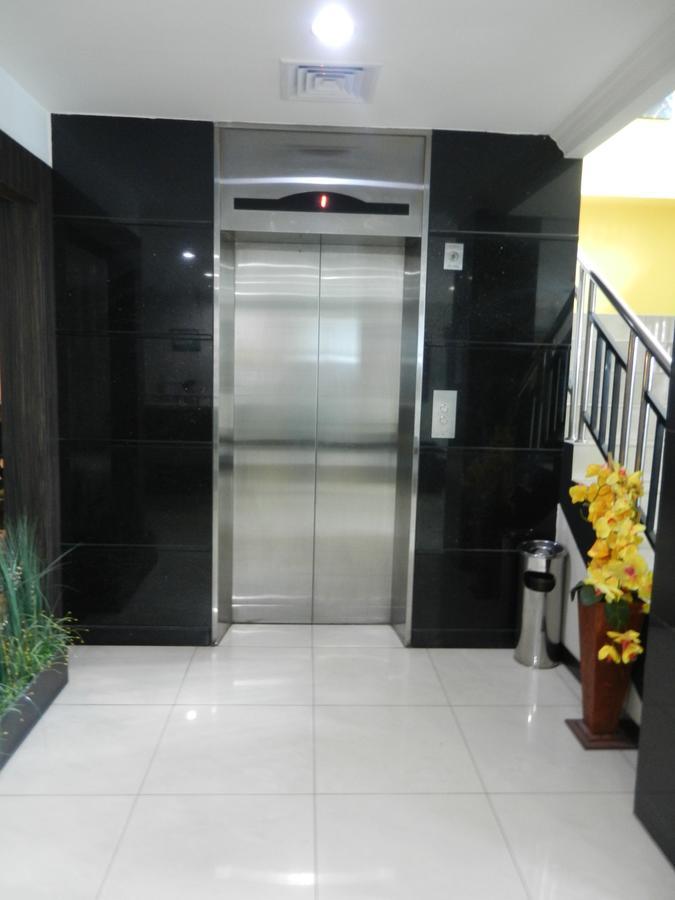 Karsa Utama Hotel จาการ์ตา ภายนอก รูปภาพ